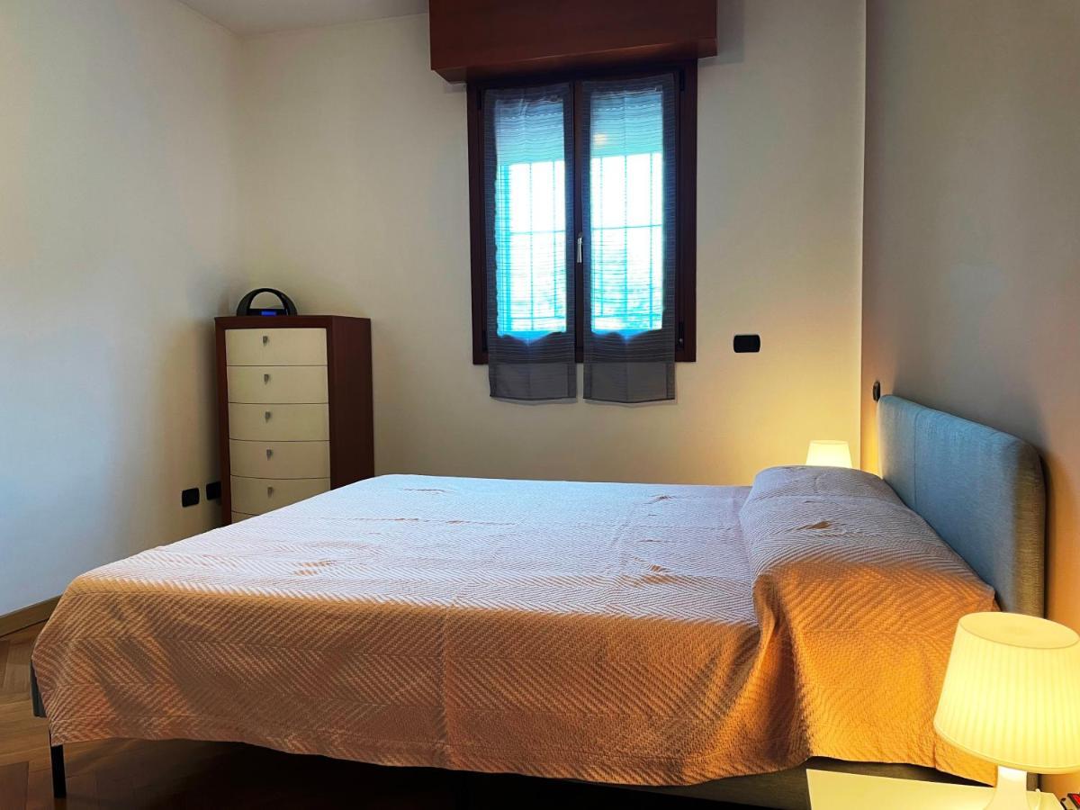 Appartamento Pero Fiera Milano Figino Extérieur photo